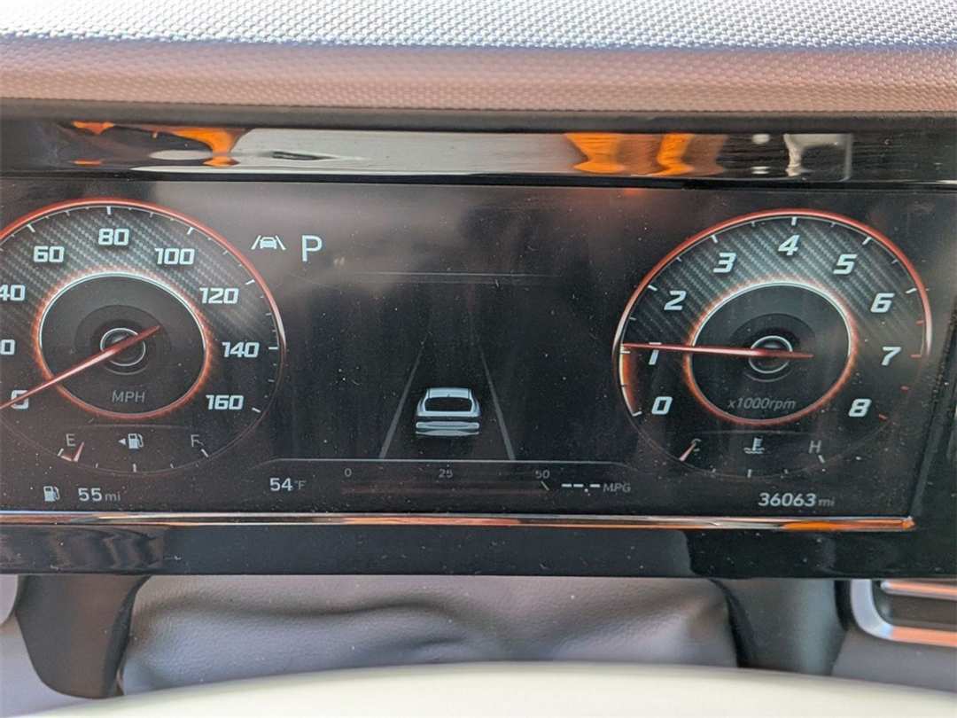 2022 Hyundai Elantra SEL - Image 15