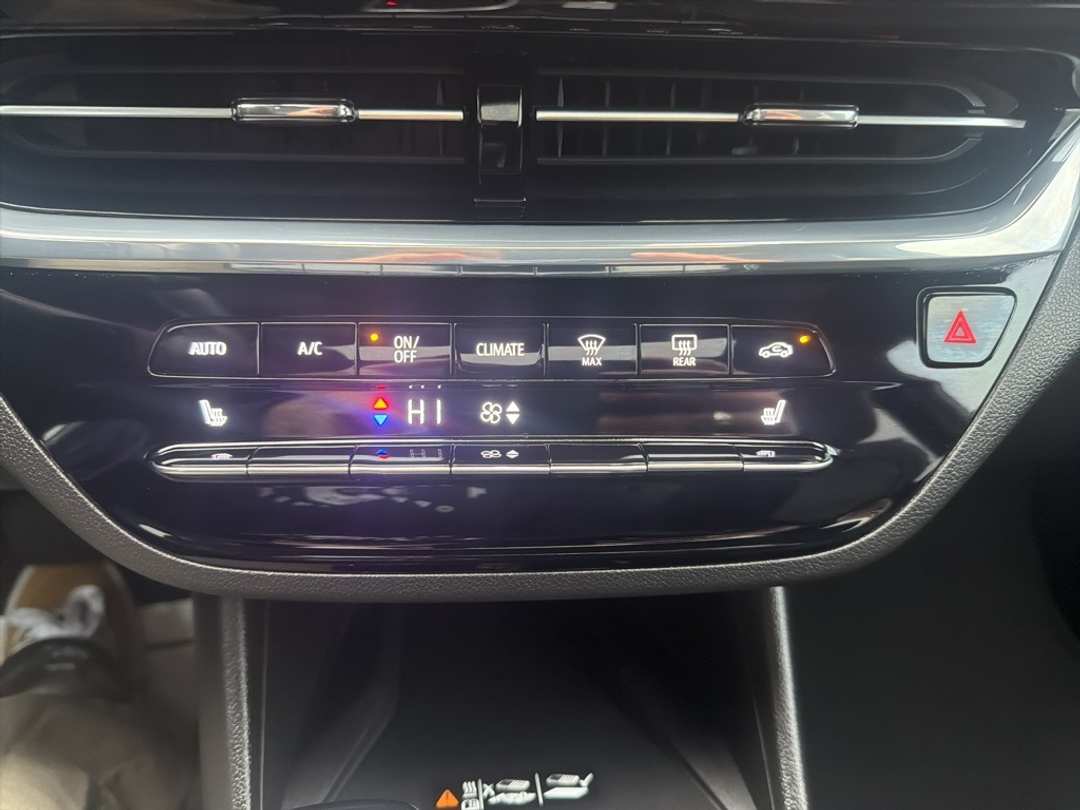 2025 Buick Envista Avenir - Image 38