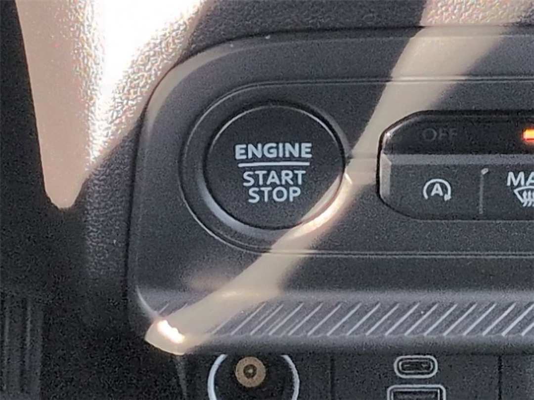 2025 Ford Bronco Sport Heritage - Image 15