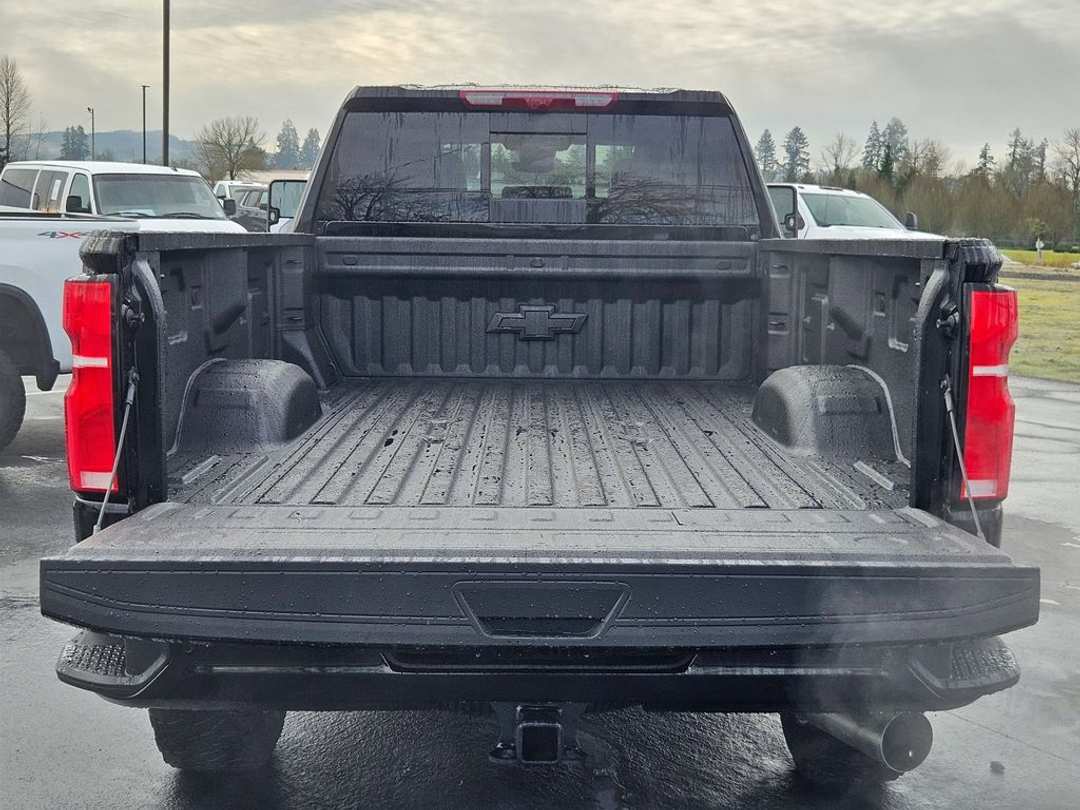2026 Chevrolet Silverado 3500Hd High Country - Image 37