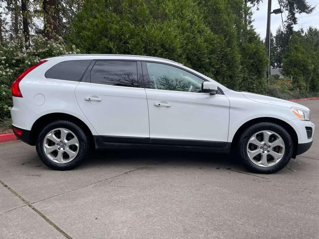 2013 Volvo Xc60 3.2 Premier Plus - Image 3