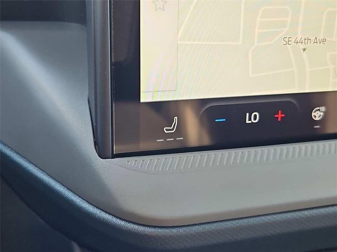 2025 Ford Maverick Lariat - Image 22