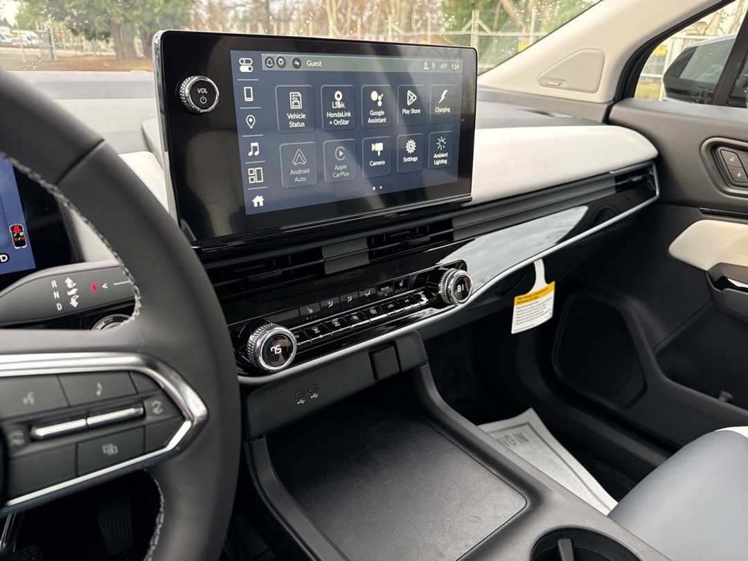 2025 Honda Prologue Touring - Image 22
