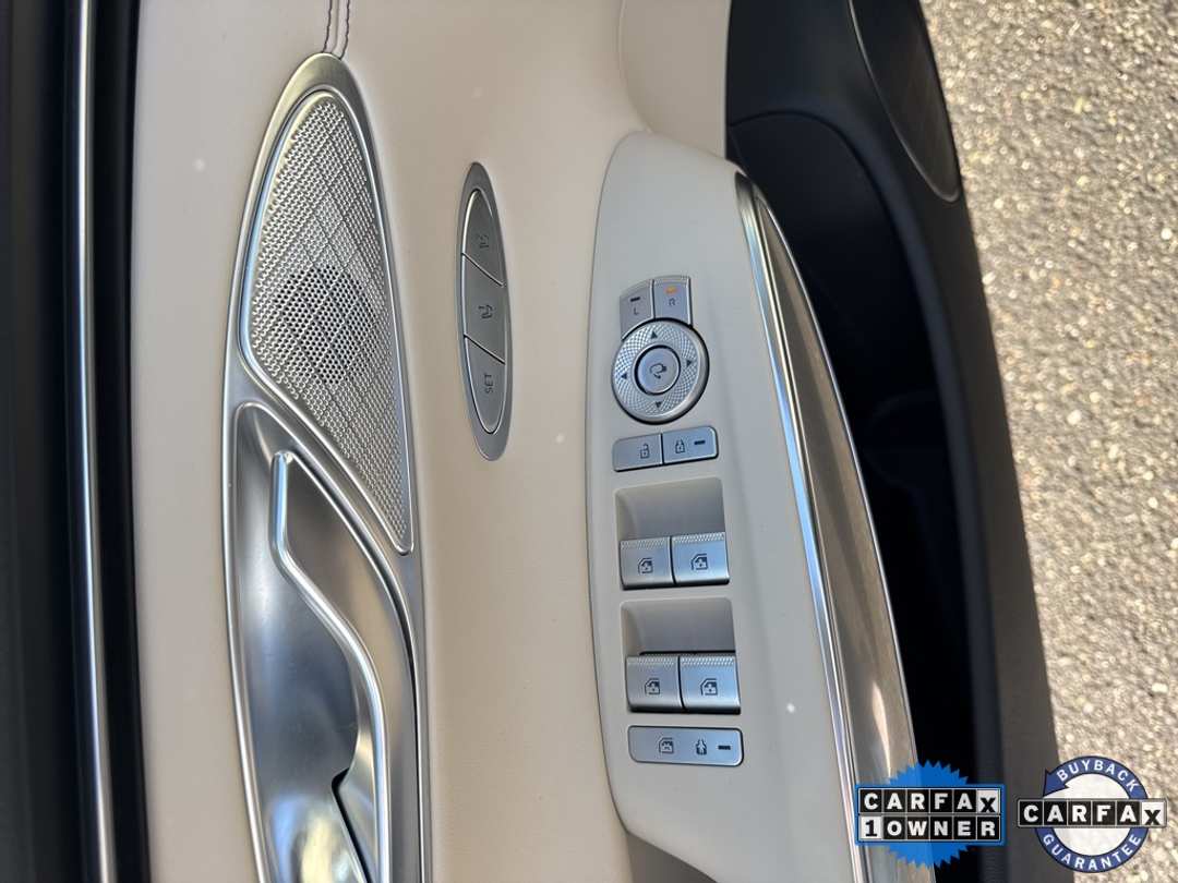 2025 Genesis Gv70 2.5T - Image 15