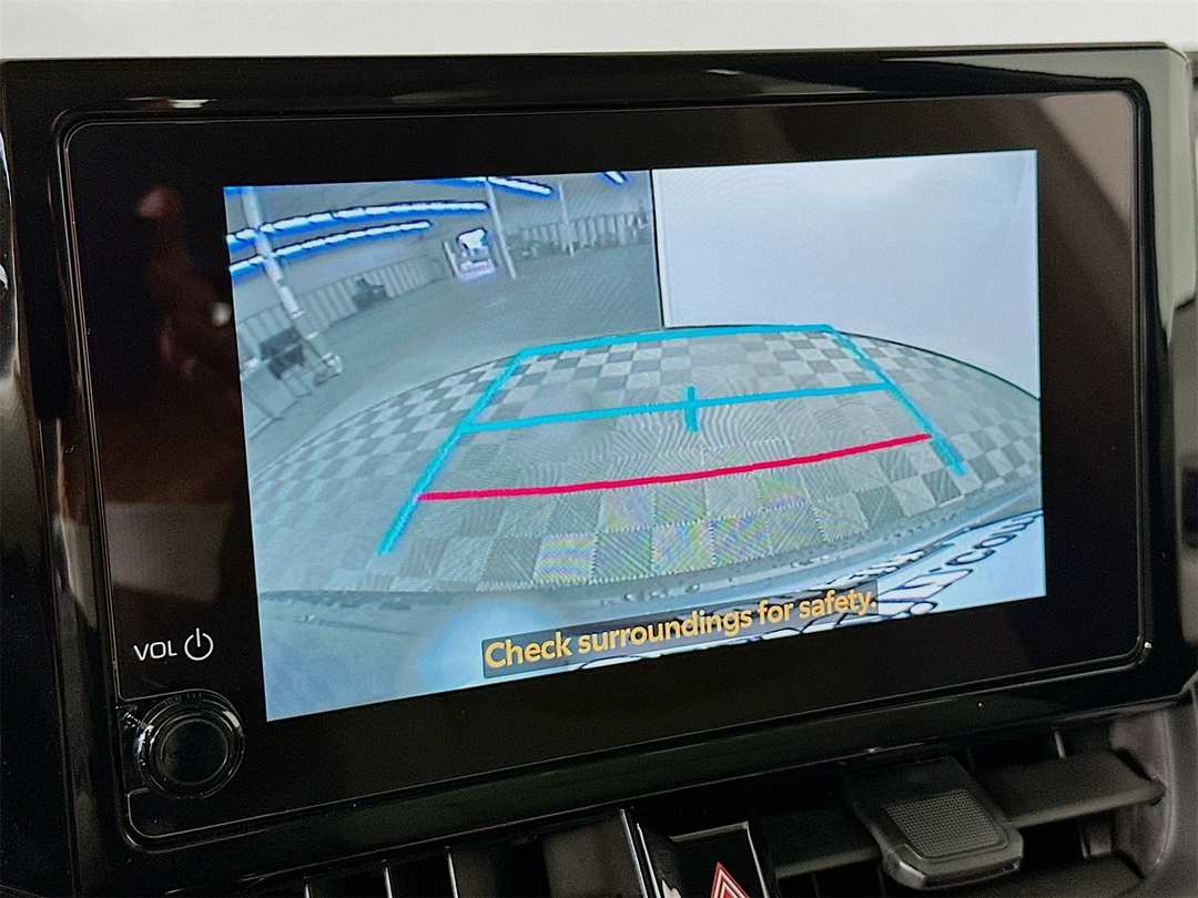 2026 Toyota Corolla Cross L - Image 14