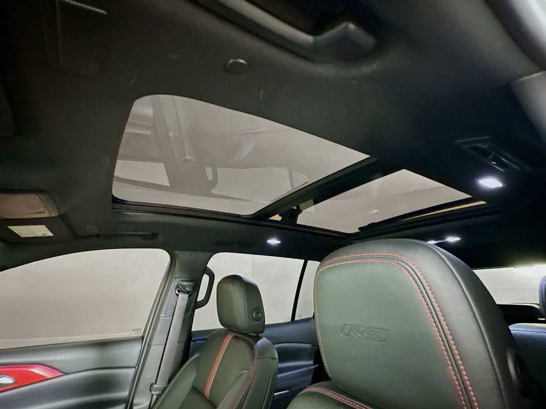 2025 Chevrolet Traverse RS - Image 24
