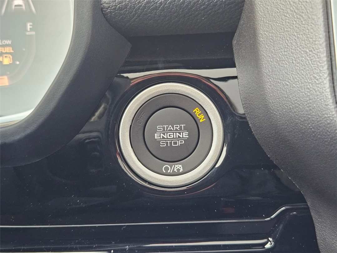 2026 Ram 1500 Laramie - Image 17