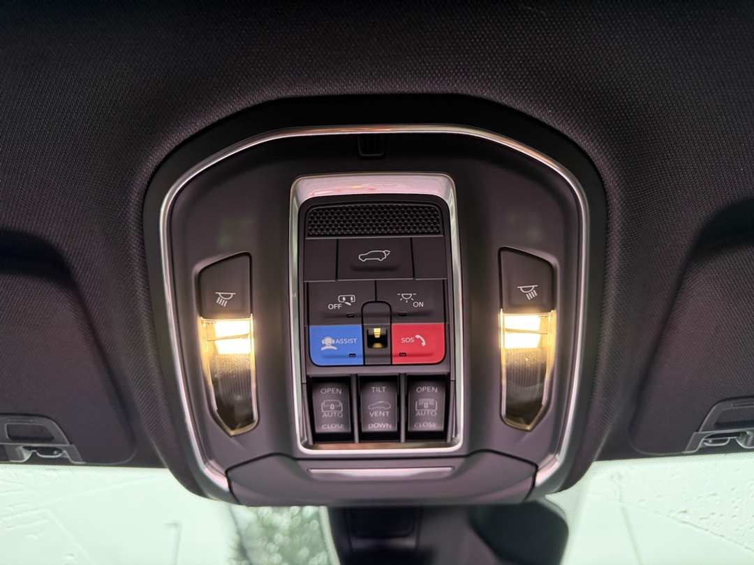 2025 Jeep Grand Cherokee Limited - Image 28