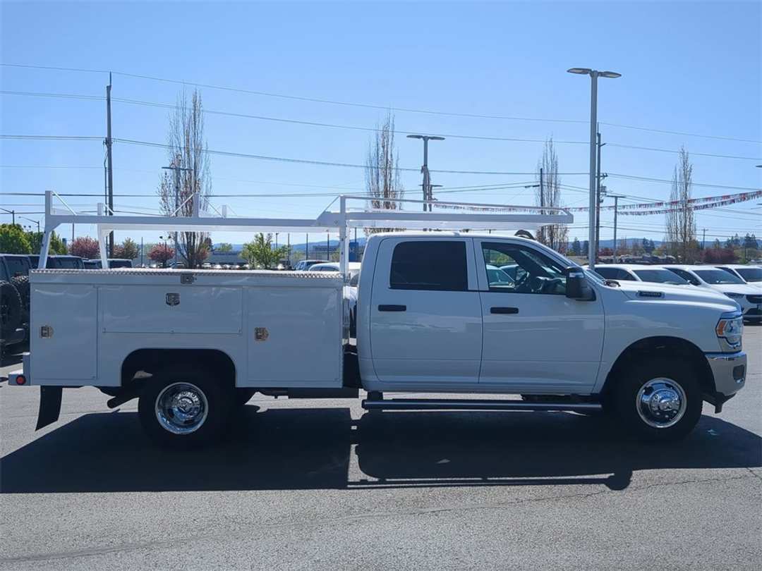 2024 Ram 3500HD Tradesman - Image 6