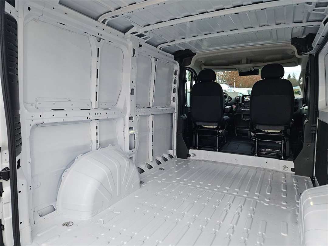2026 Ram Promaster 1500 Low Roof - Image 29