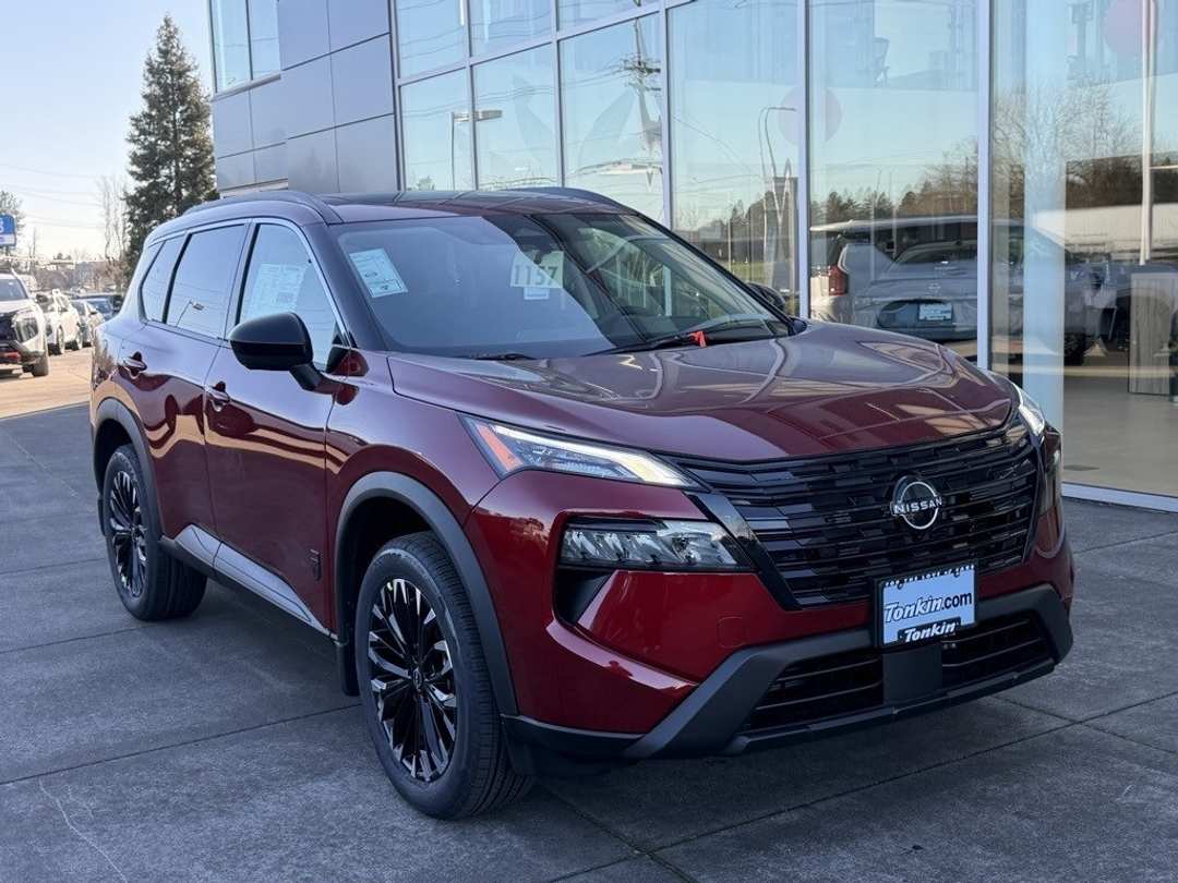 2026 Nissan Rogue Dark Armor - Image 2