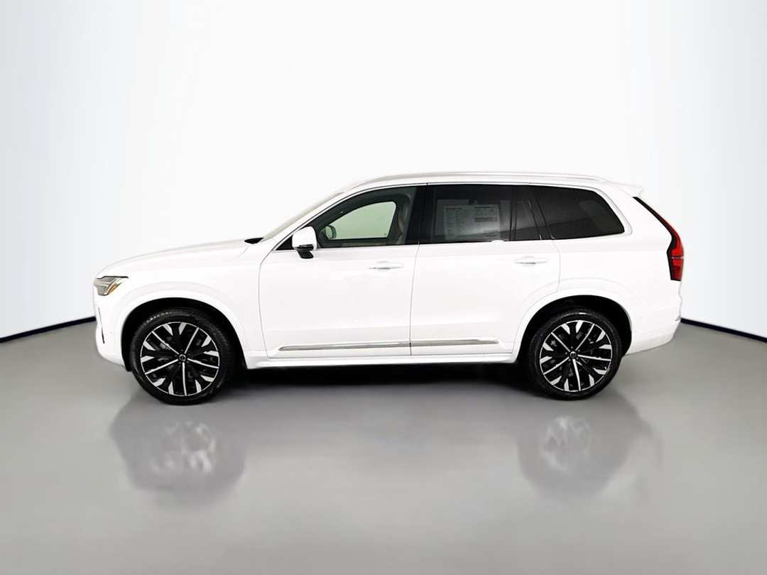 2026 Volvo Xc90 B6 Plus 7Seater - Image 2