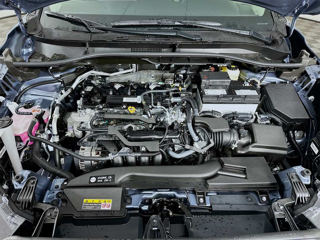 2026 Toyota Corolla Cross L - Image 29