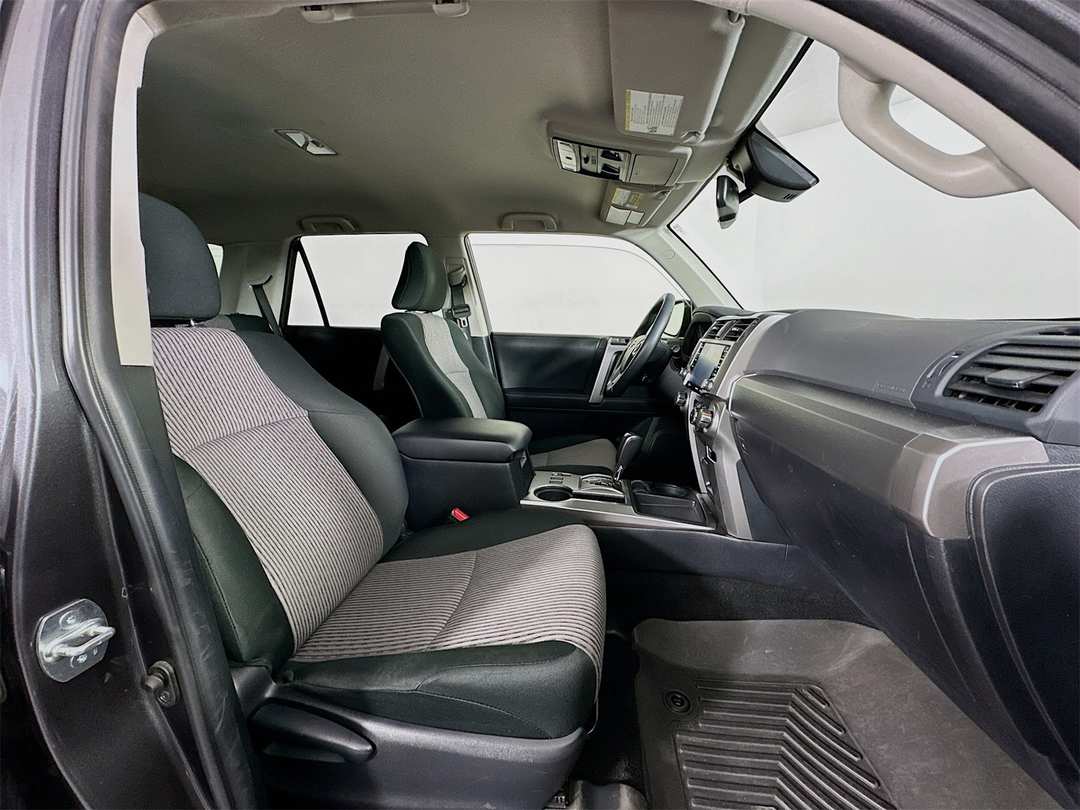 2022 Toyota 4Runner SR5 - Image 27