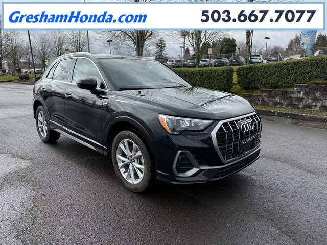 2022 Audi Q3 Premium