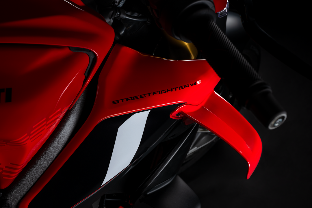 2026 Ducati Streetfighter V4S Corse - Image 8