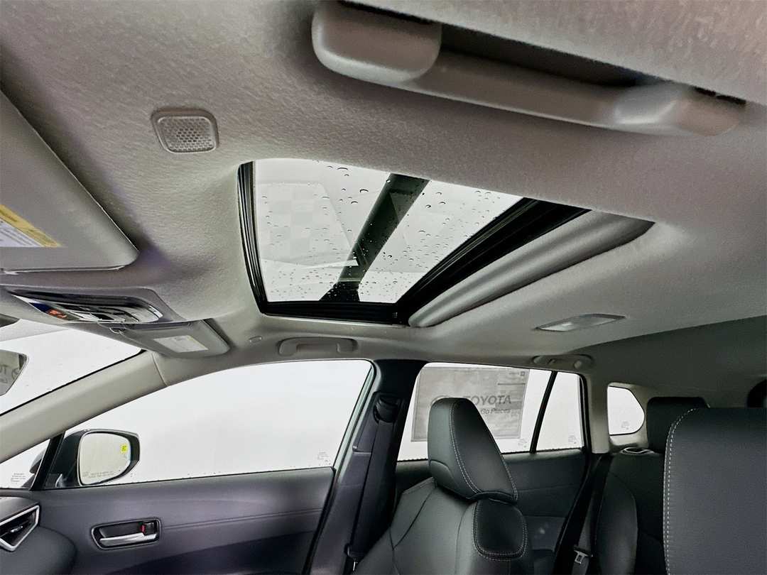 2026 Toyota Corolla Cross XLE - Image 23