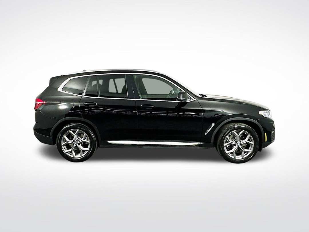 2024 BMW X3 xDrive30i - Image 9