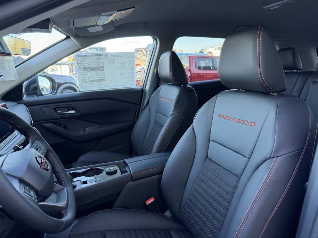 2026 Nissan Rogue Rock Creek - Image 14