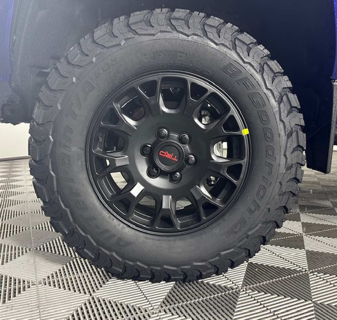 Toyota Tacoma - Image 5