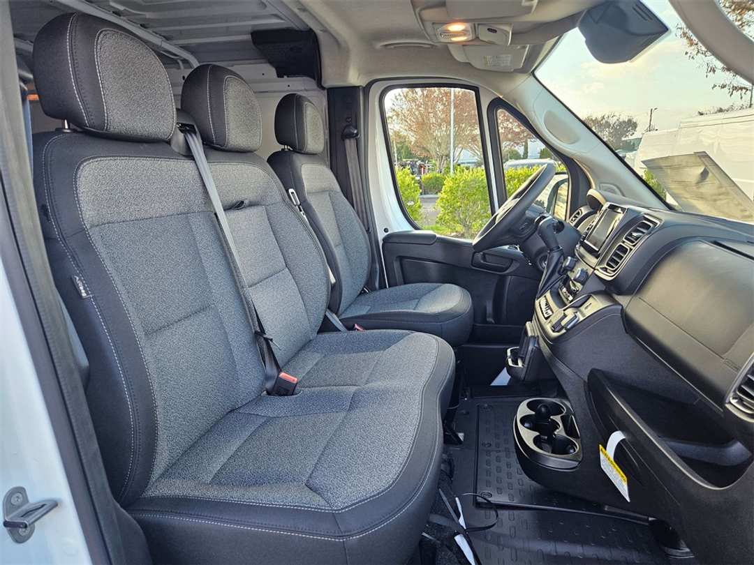 2026 Ram Promaster 1500 Low Roof - Image 35