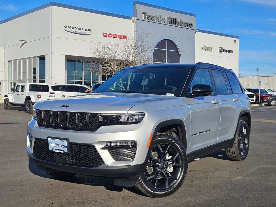 2025 Jeep Grand Cherokee Limited - Image 2
