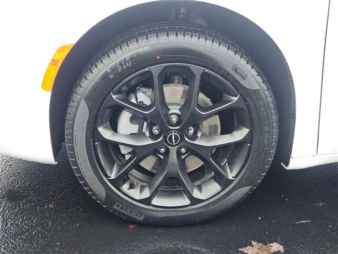 2026 Chrysler Pacifica Limited - Image 43