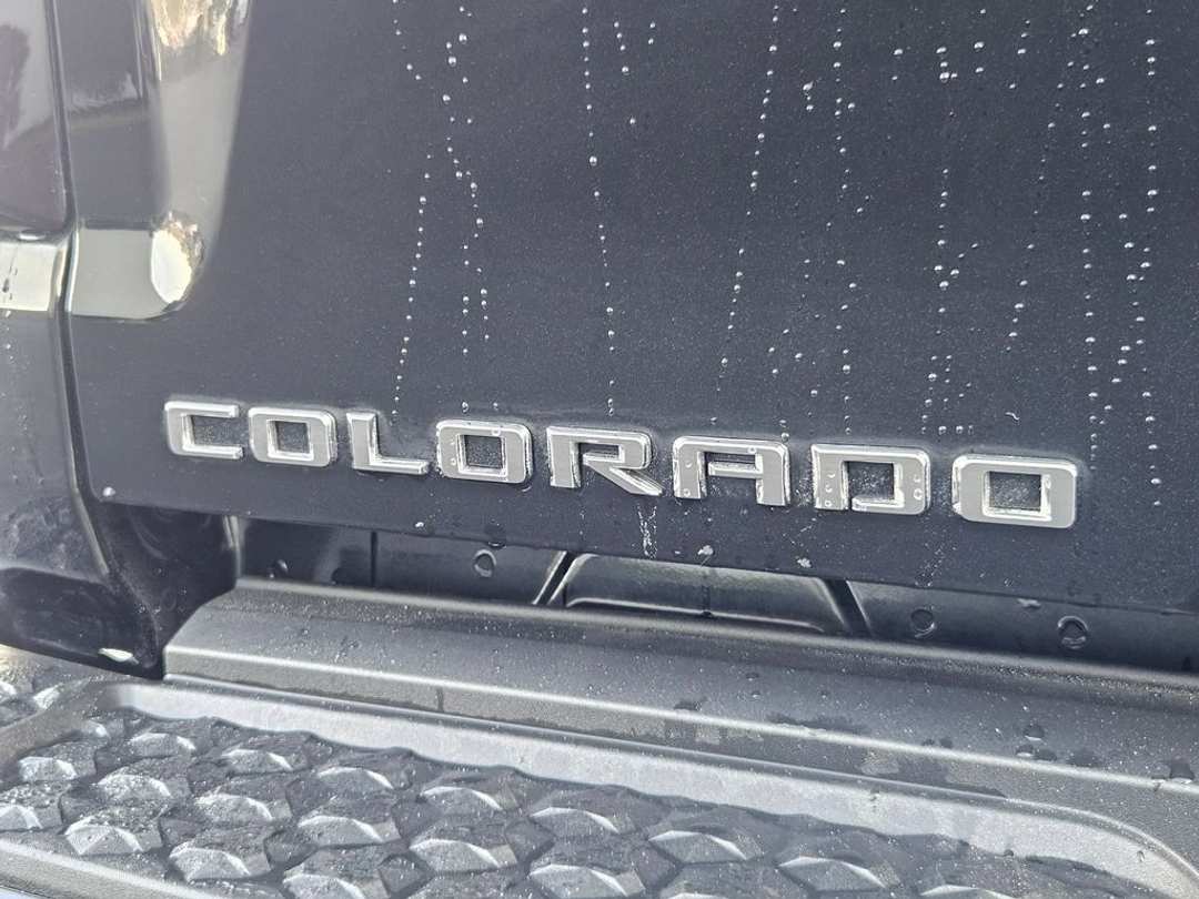 2024 Chevrolet Colorado Work - Image 29