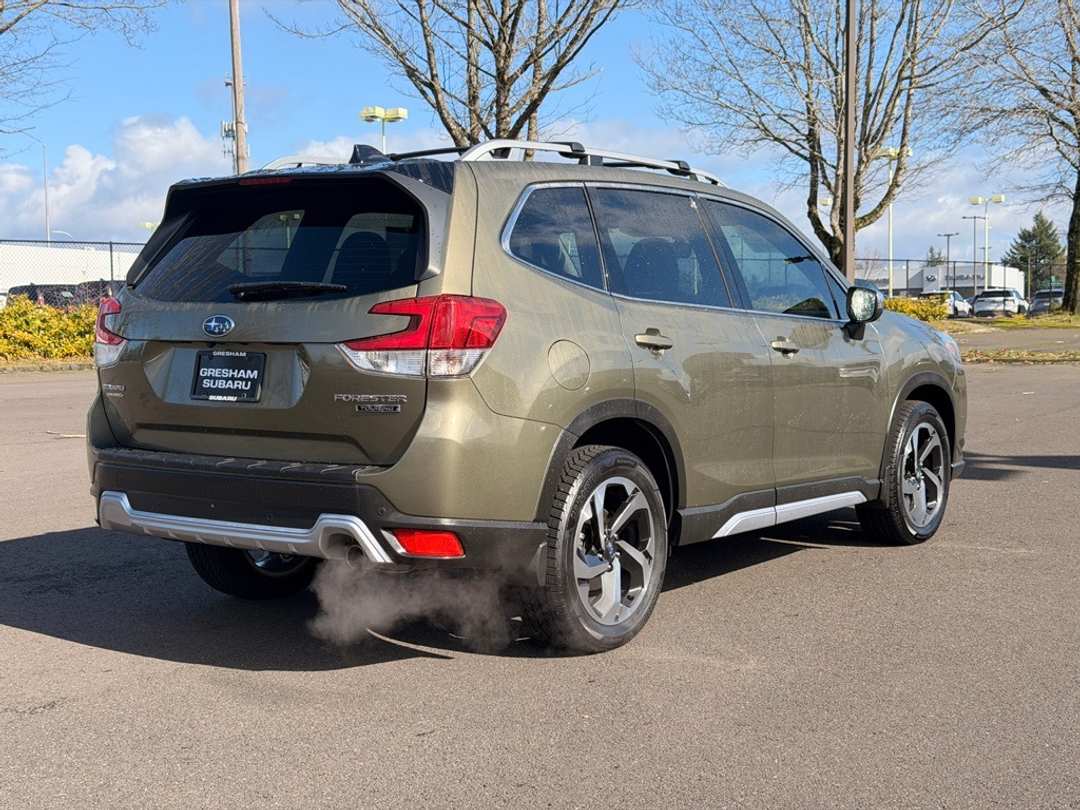 2024 Subaru Forester Touring - Image 7