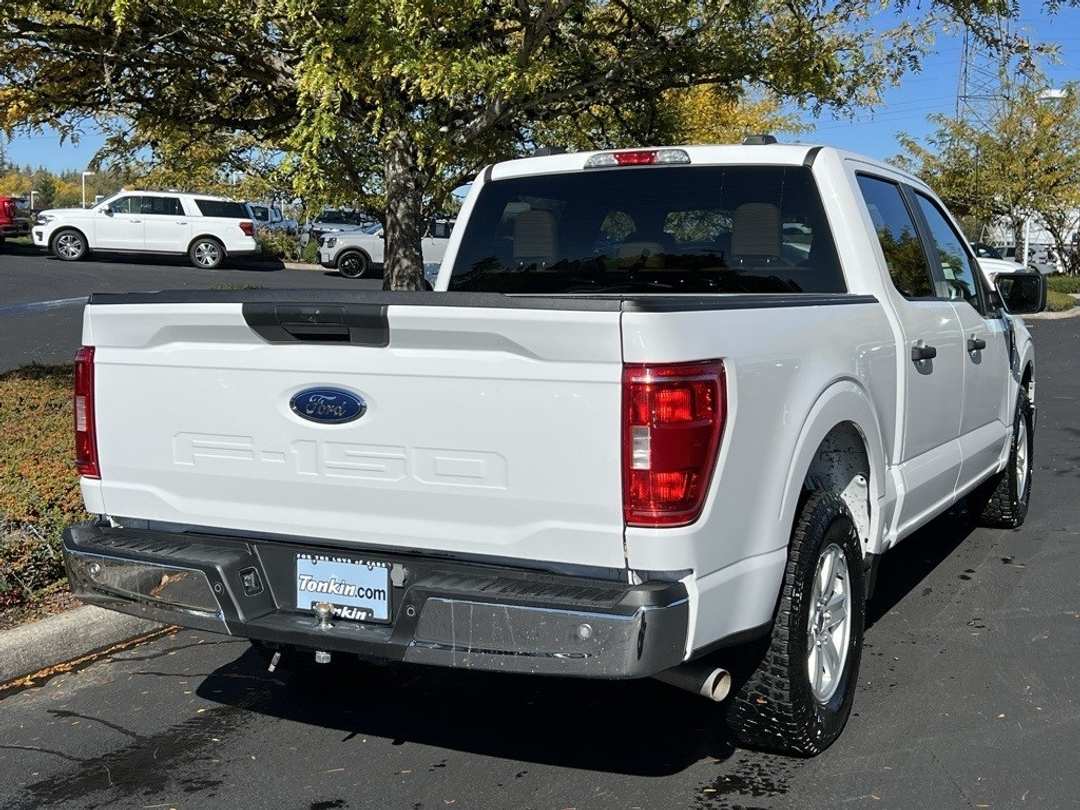 2023 Ford F-150 XLT - Image 10