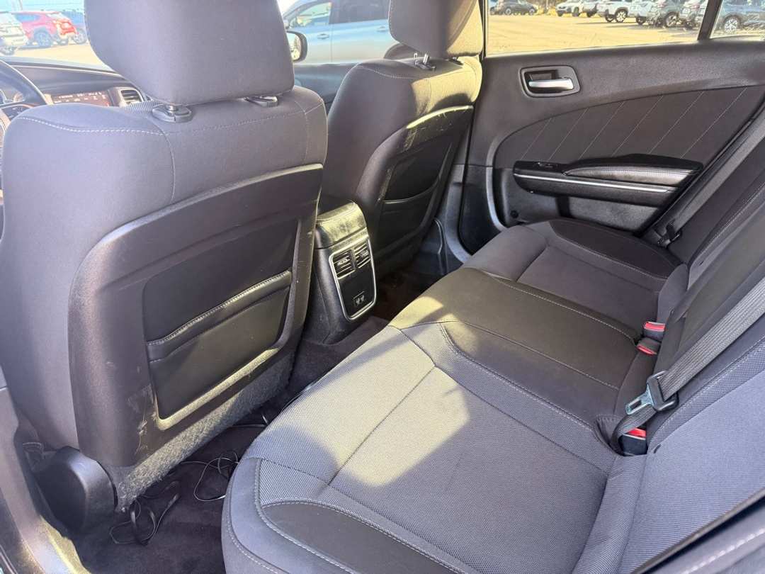 2017 Dodge Charger R/T - Image 18