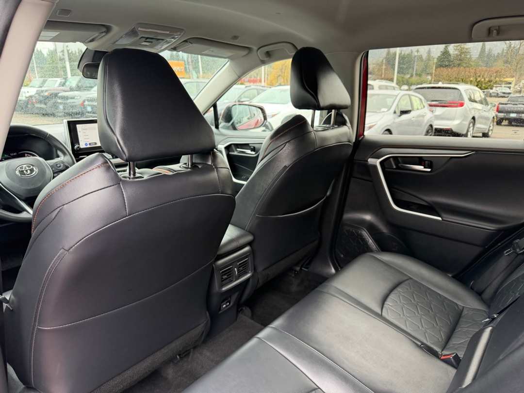 2023 Toyota Rav4 Adventure - Image 31