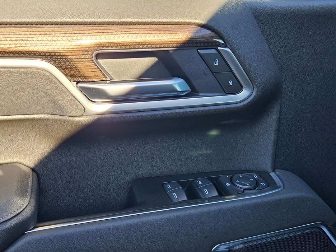 2026 Chevrolet Silverado 1500 RST - Image 11