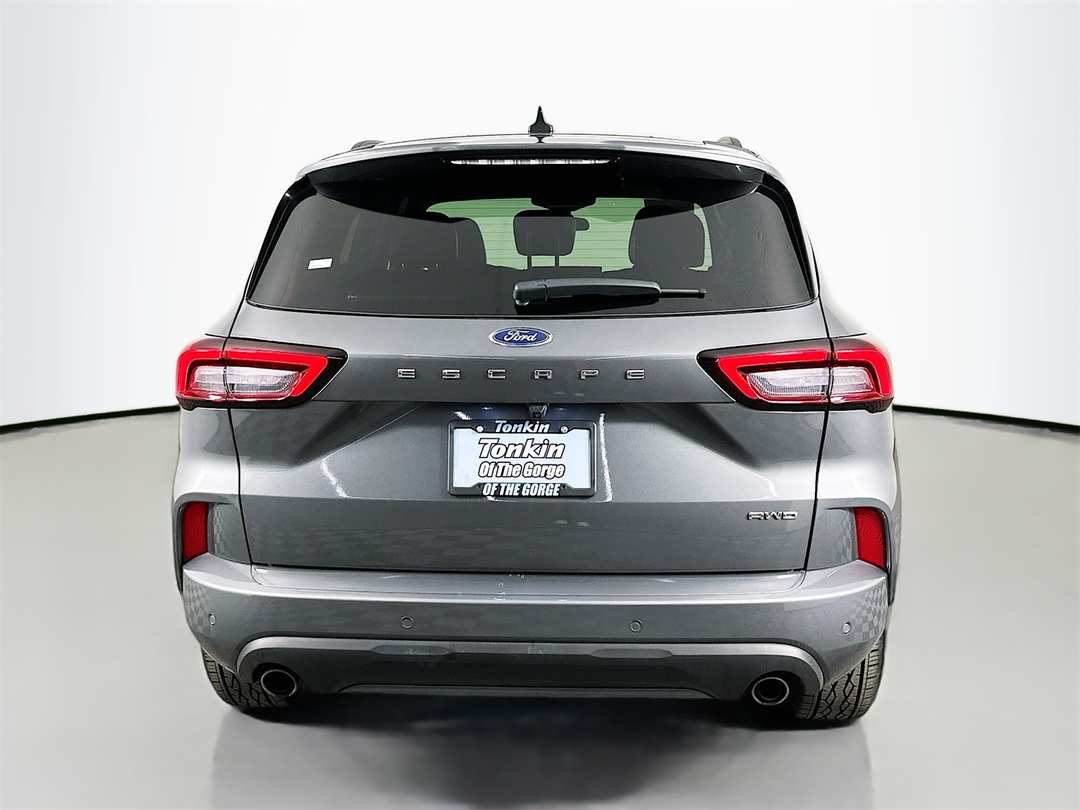 2024 Ford Escape STLine - Image 6