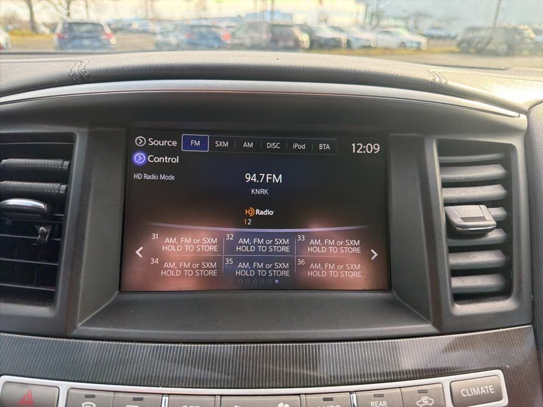 2018 INFINITI Qx60 Base - Image 35