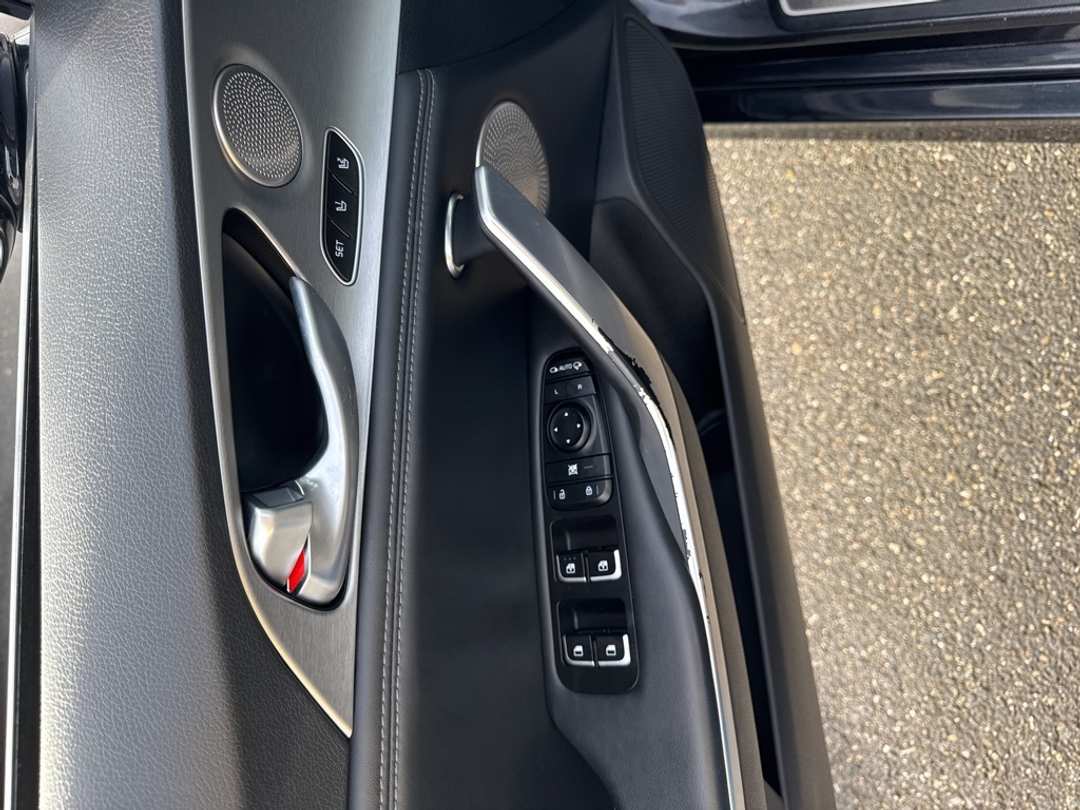 2019 Kia Stinger GT2 - Image 15
