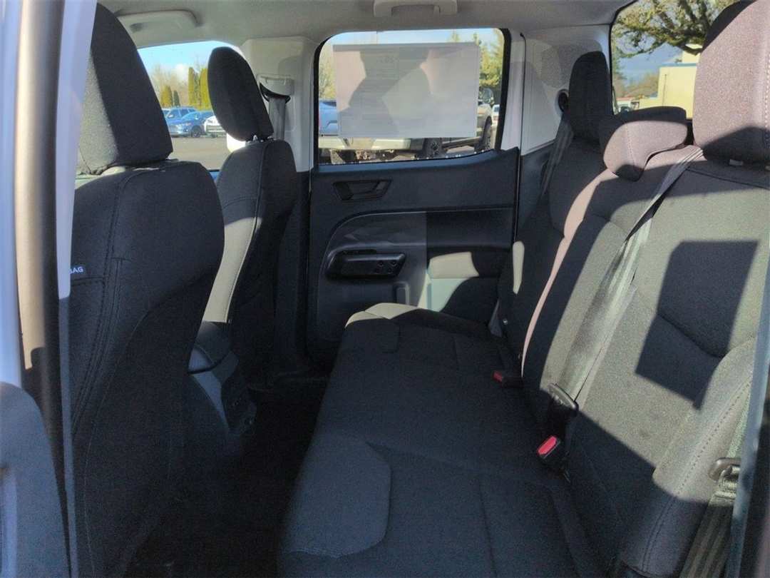 2026 Ford Maverick XL - Image 22