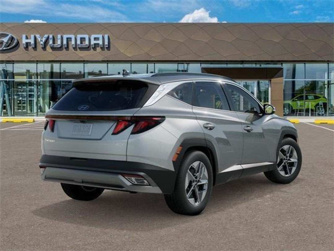 2026 Hyundai Tucson SEL - Image 4