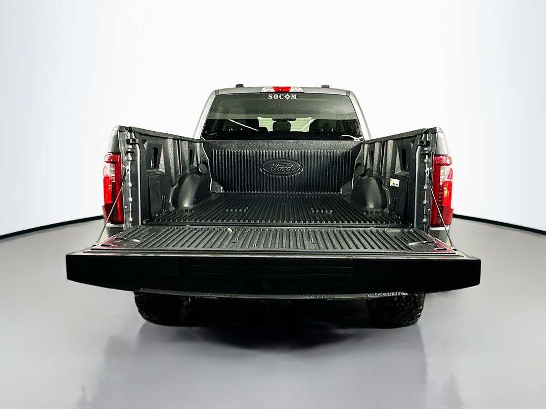 2025 Ford F-150 XLT - Image 24