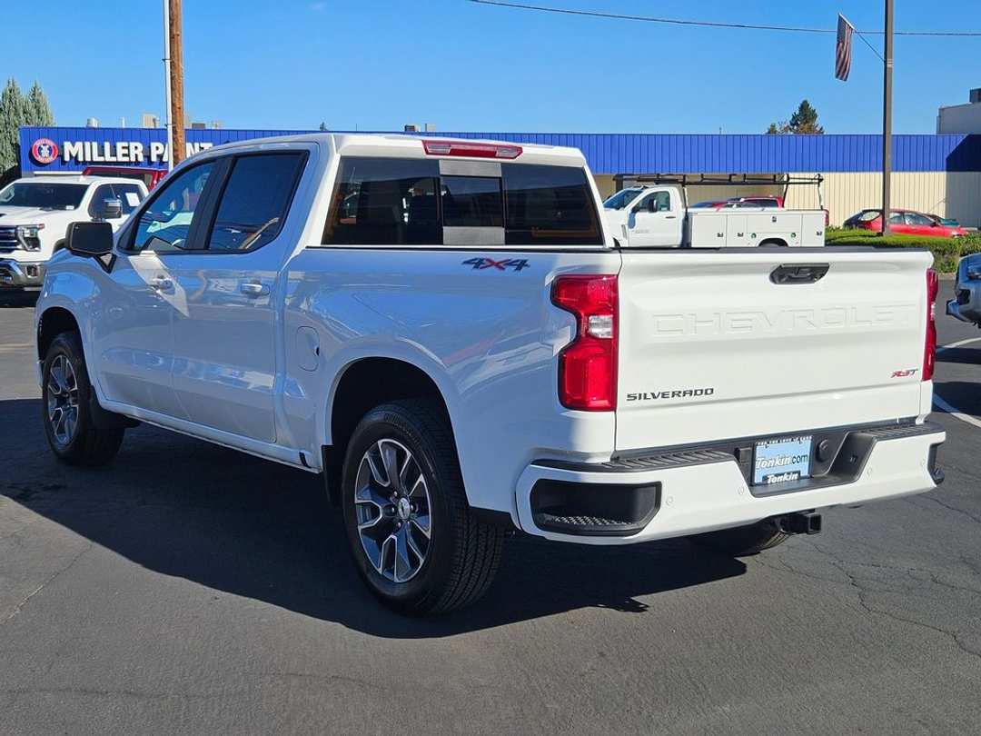 2026 Chevrolet Silverado 1500 RST - Image 4