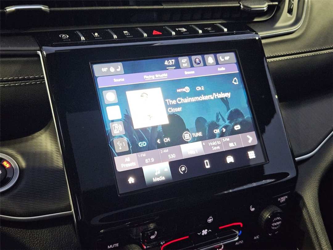 2025 Jeep Grand Cherokee Altitude X - Image 20