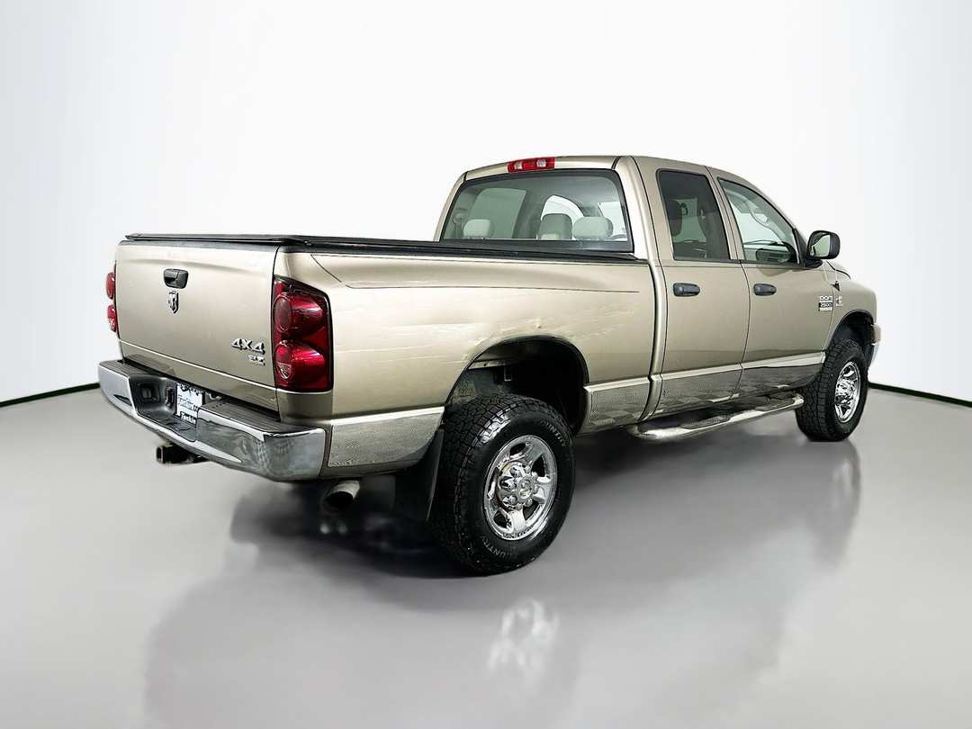 2007 Dodge Ram 2500 SLT - Image 8