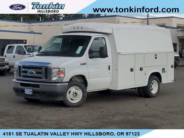 2024 Ford E-350sd Base