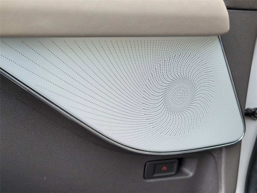 2023 Lincoln Aviator Reserve - Image 11