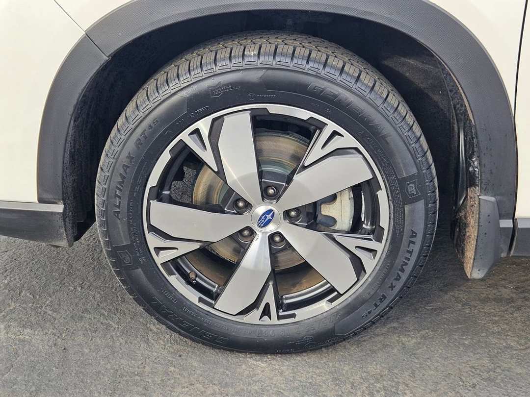 2021 Subaru Forester Touring - Image 41