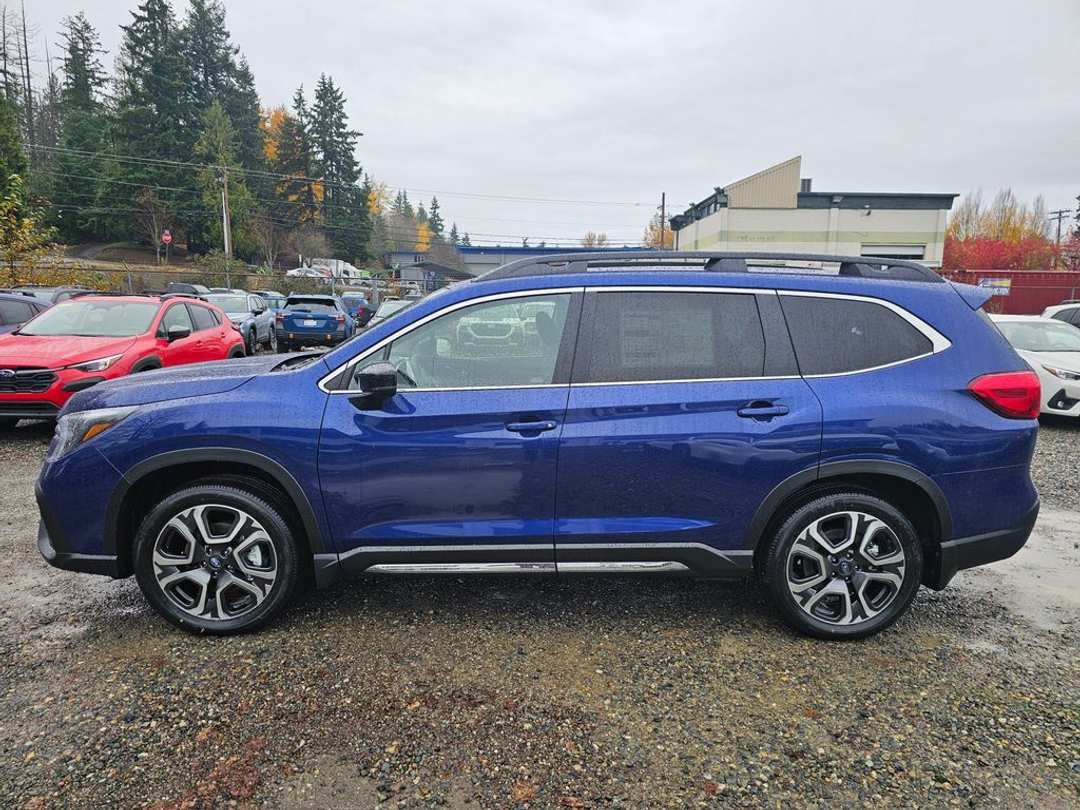 2026 Subaru Ascent Limited - Image 2