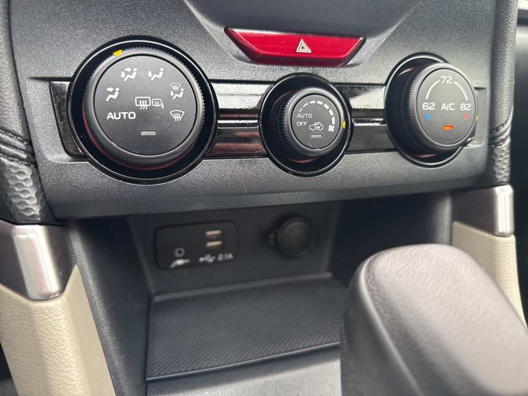 2019 Subaru Forester Premium - Image 19