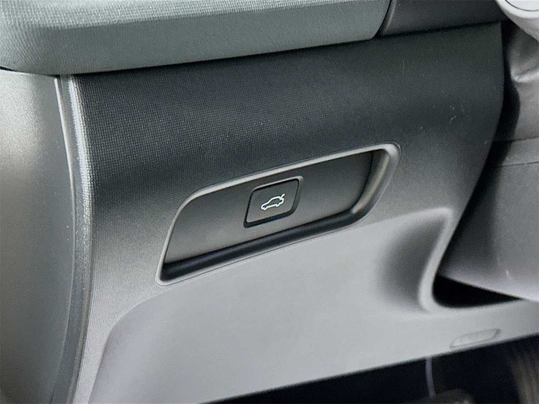 2023 Polestar 2 Long Range Dual Motor - Image 10