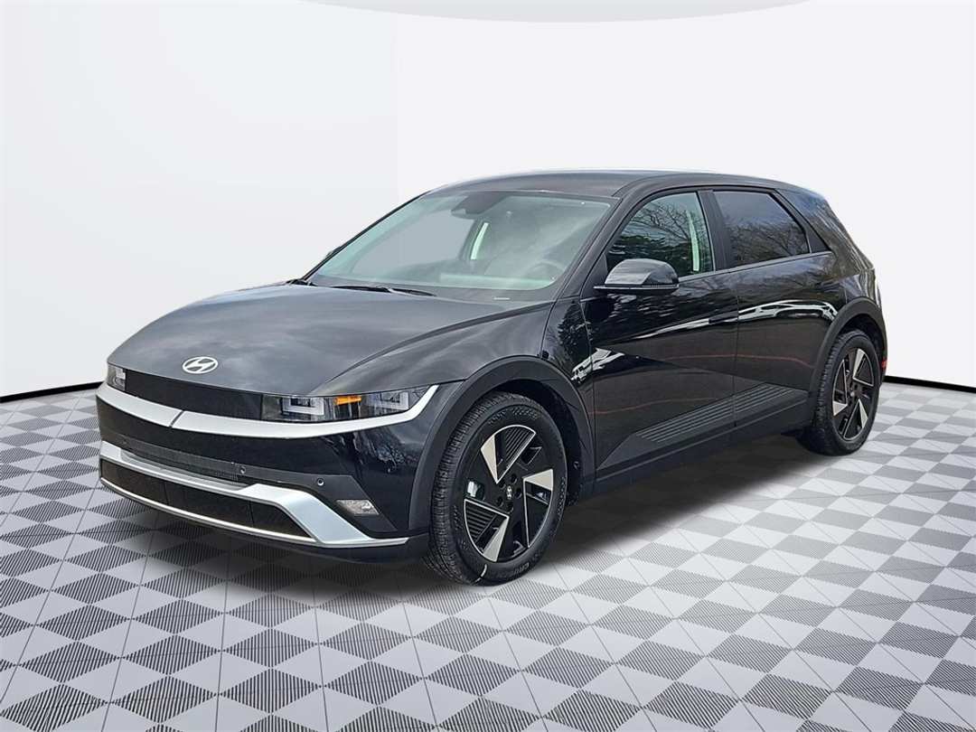 2026 Hyundai Ioniq 5 SEL - Image 2