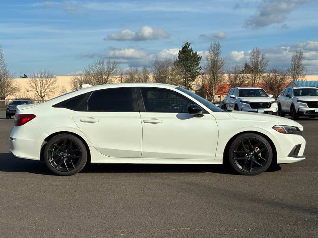 2023 Honda Civic Sport - Image 8